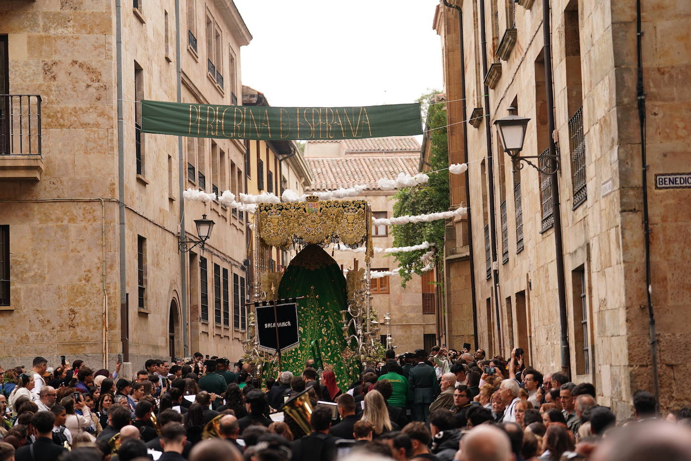 Las memorables imágenes de la procesión de La Esperanza por el Año Jubilar