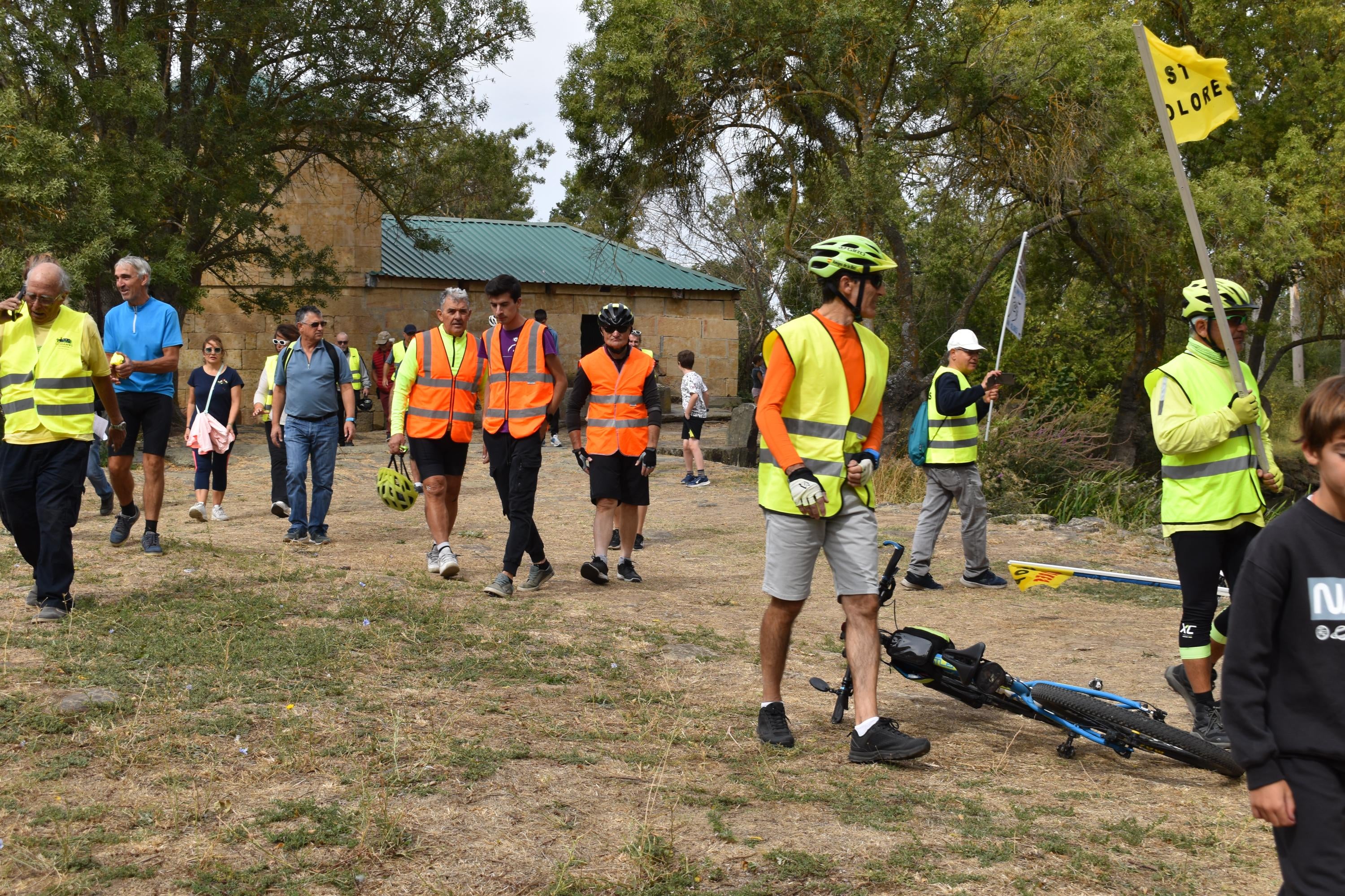 &#039;Cuidamos Villamayor&#039; continúa su lucha en contra de los malos olores industriales