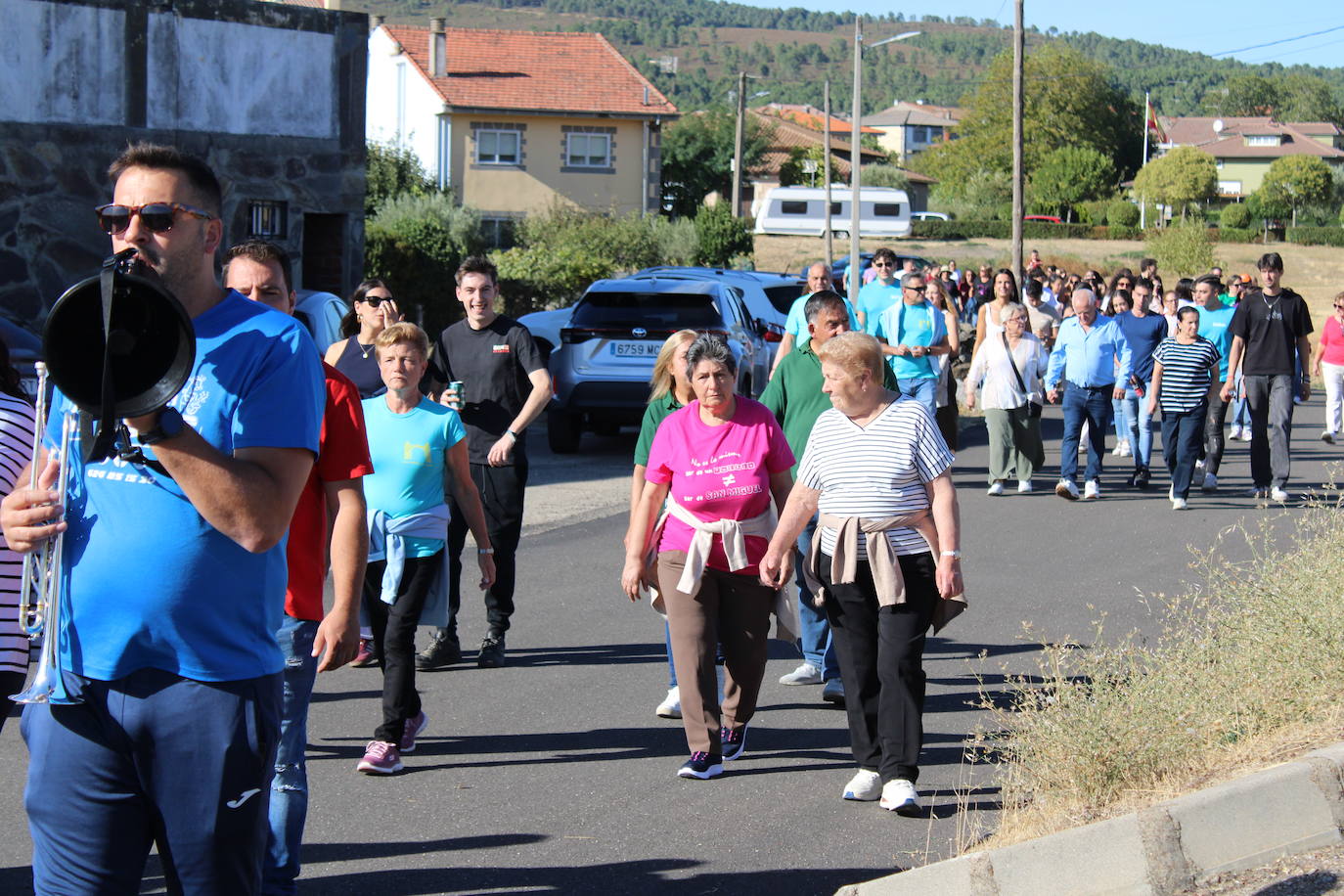 Emotivo y animado inicio de fiestas en San Miguel de Valero