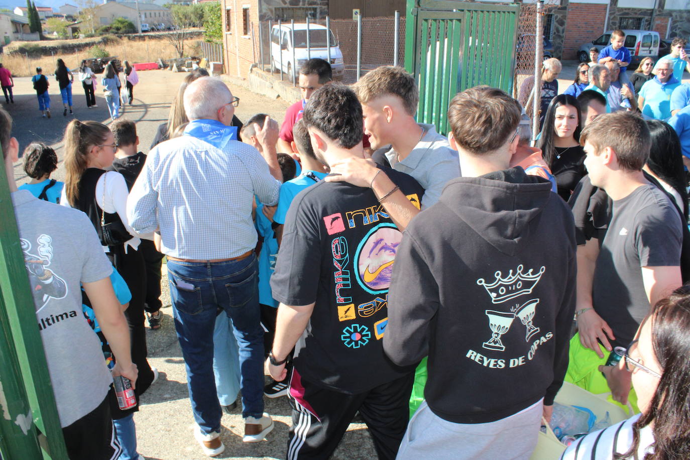 Emotivo y animado inicio de fiestas en San Miguel de Valero