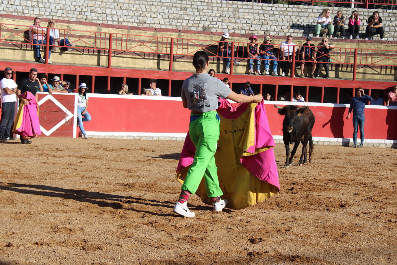 Emotivo y animado inicio de fiestas en San Miguel de Valero