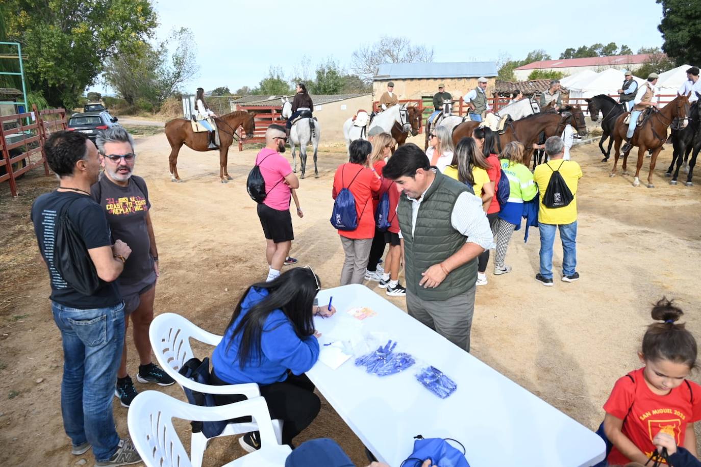 Exitosa marcha solidaria en Pedro Toro