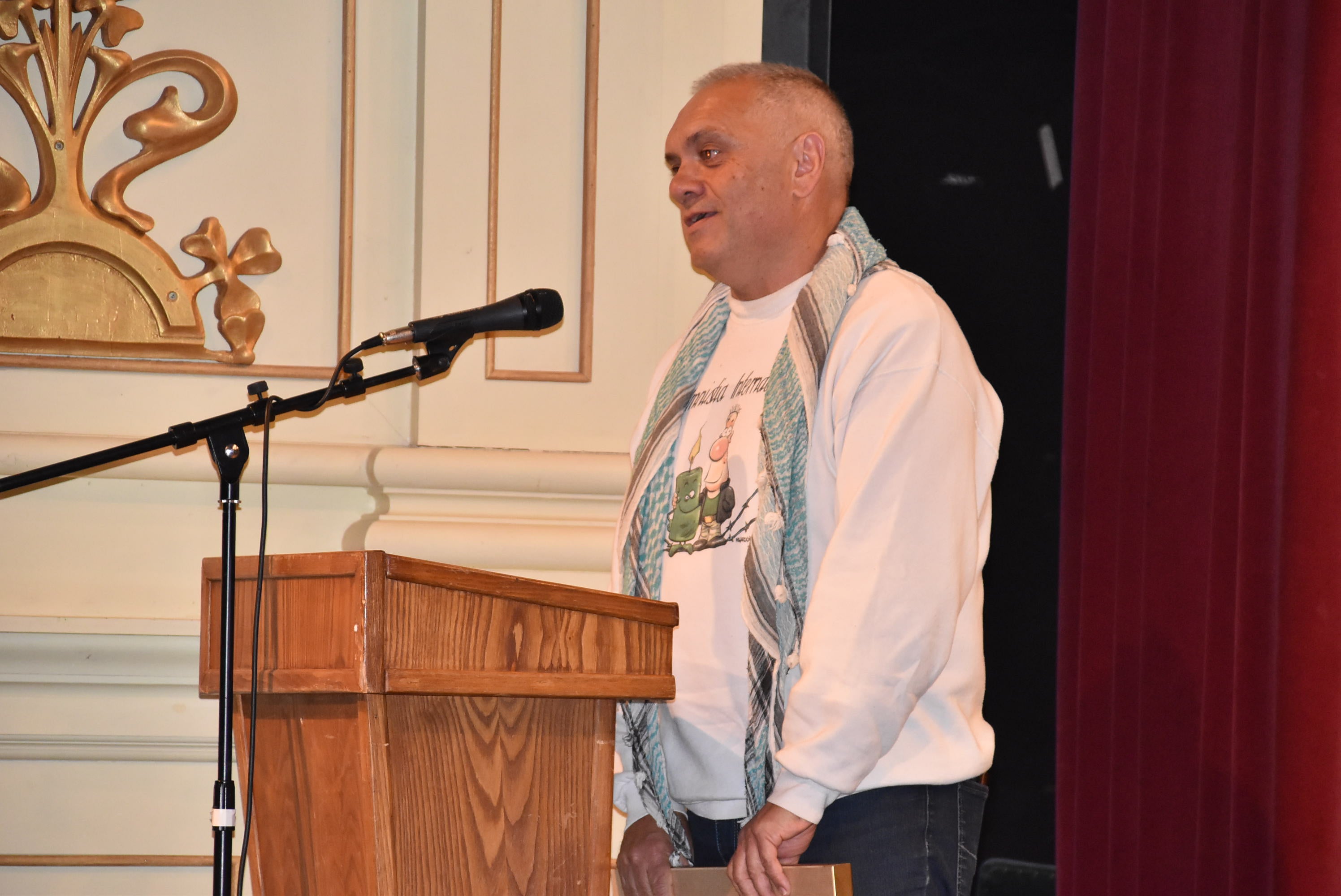 Béjar premia el esfuerzo en la solidaridad, la lucha contra la violencia de género y en la cultura