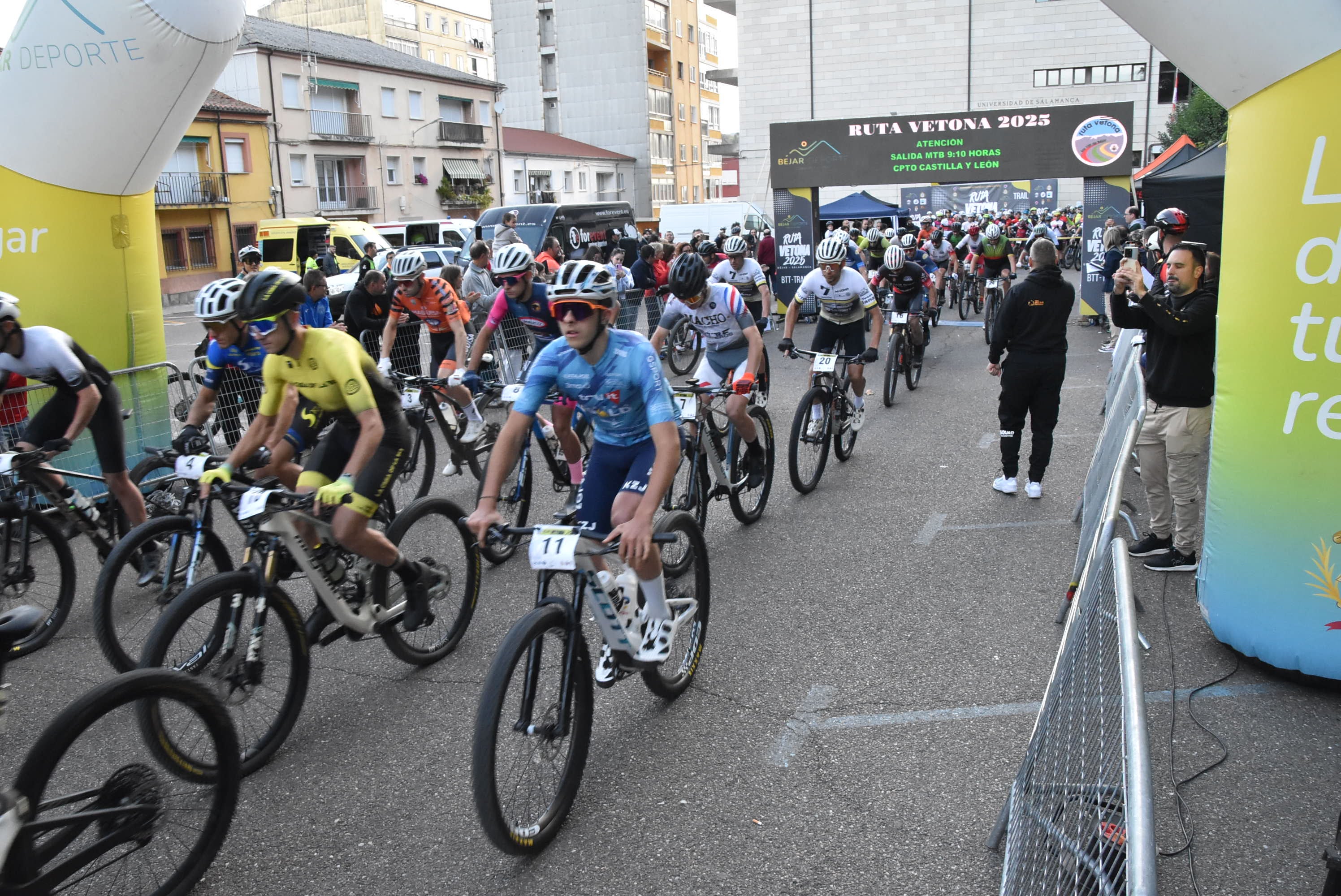 La Ruta Vetona llena Béjar de deporte