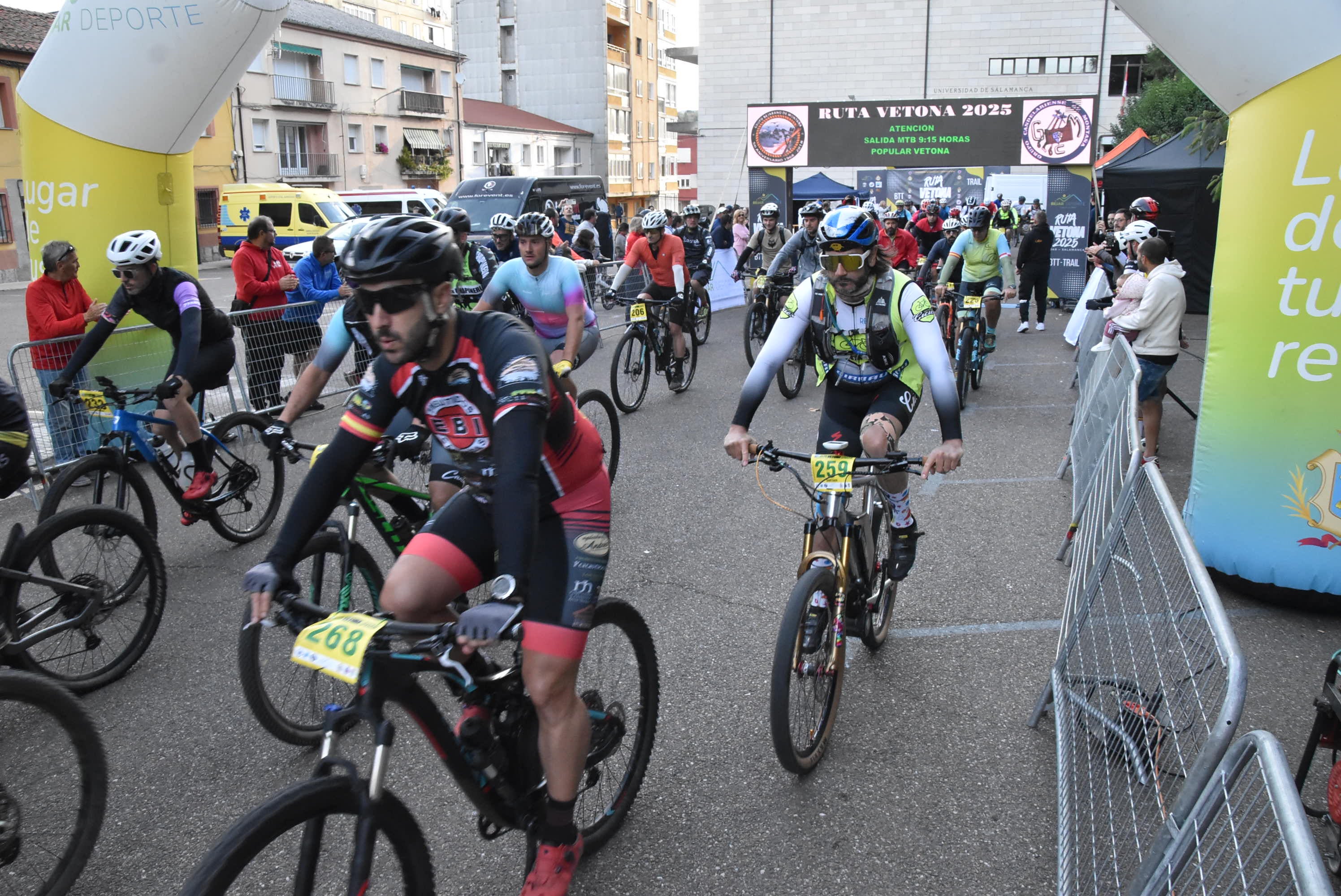 La Ruta Vetona llena Béjar de deporte