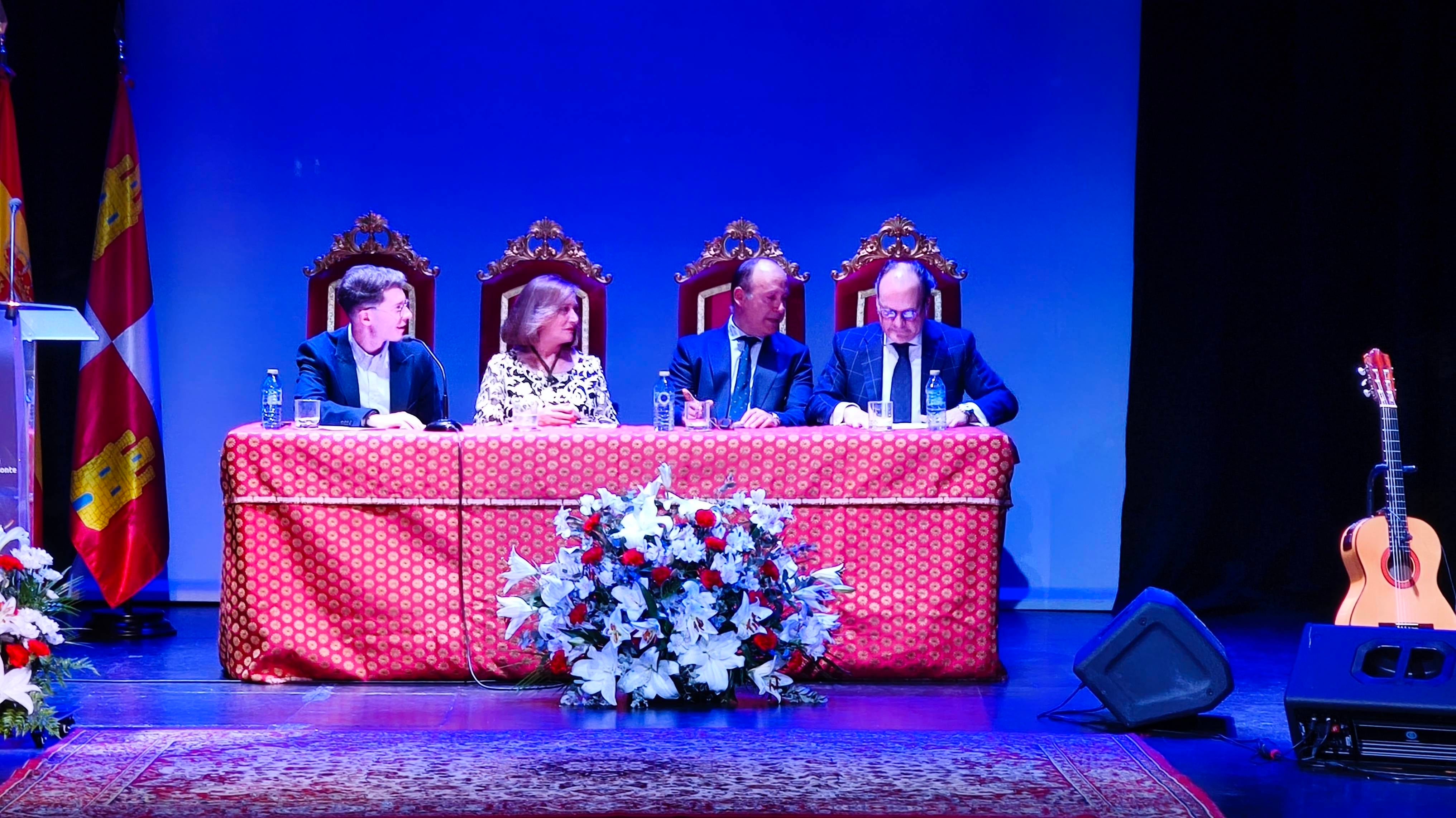 María Hernández ya es Medalla de Oro de la Ciudad de Peñaranda