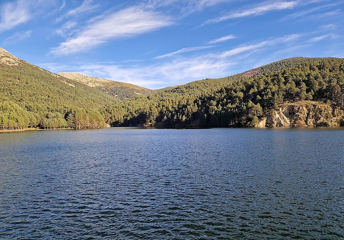Embalse de El Tejo, en El Espinar (Segovia).