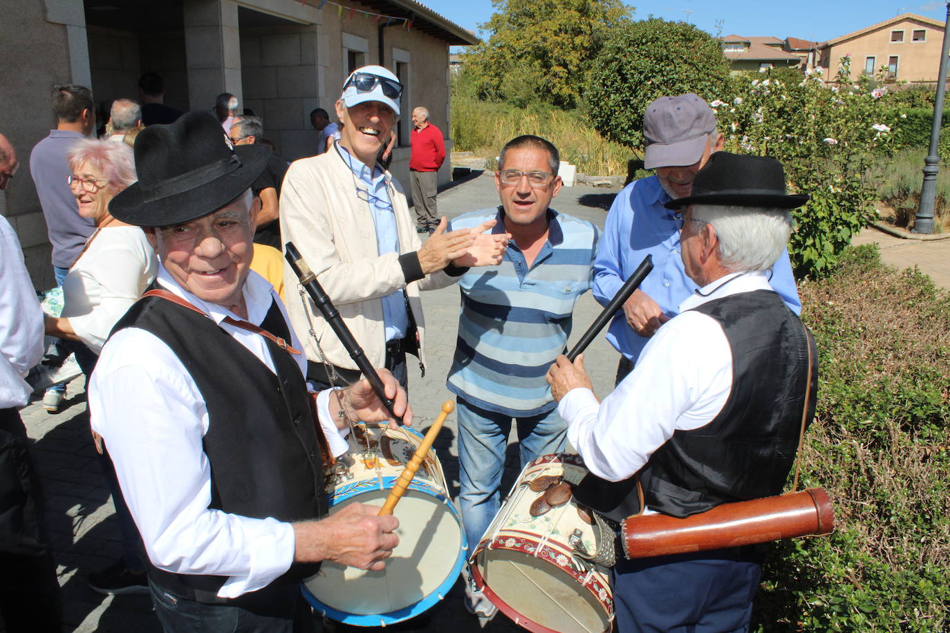 Alegre final de fiesta en San Miguel de Valero