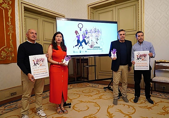 Ramiro Morán, Miryam Rodríguez, Casimiro Blanco y Alberto Pérez, en la presentación.