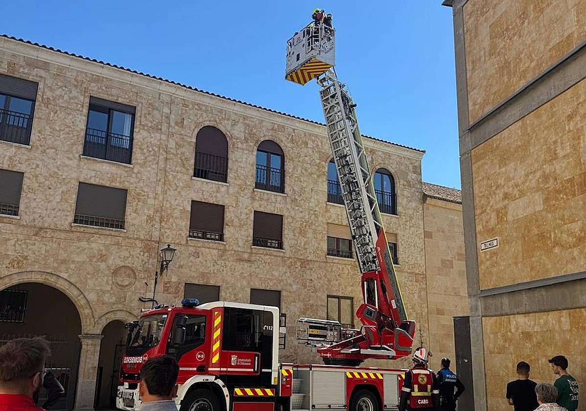Intervención de los Bomberos en la calle Mazas.