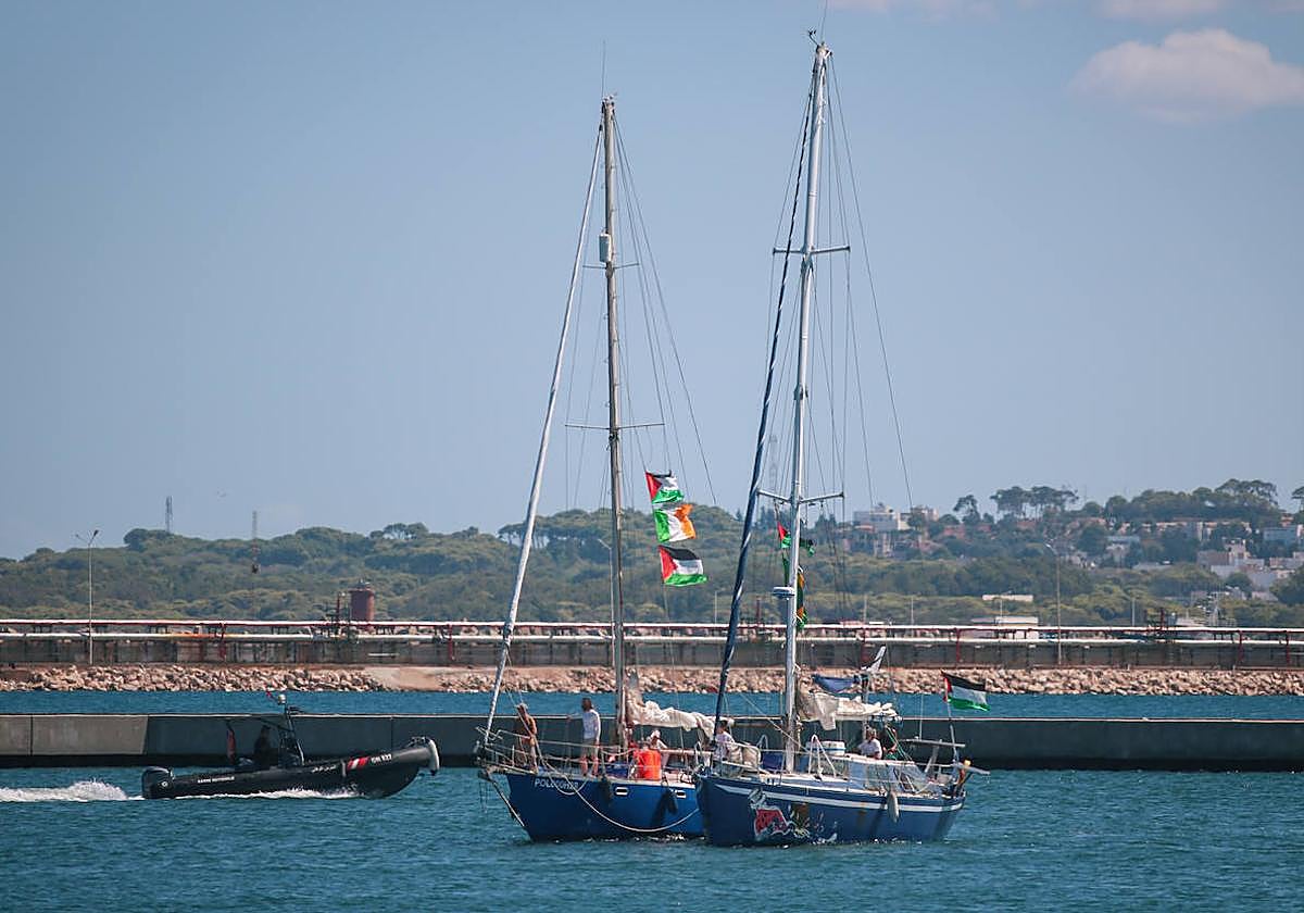 Embarcaciones de la Global Sumud Flotilla en el puerto de Bizerta, Túnez.
