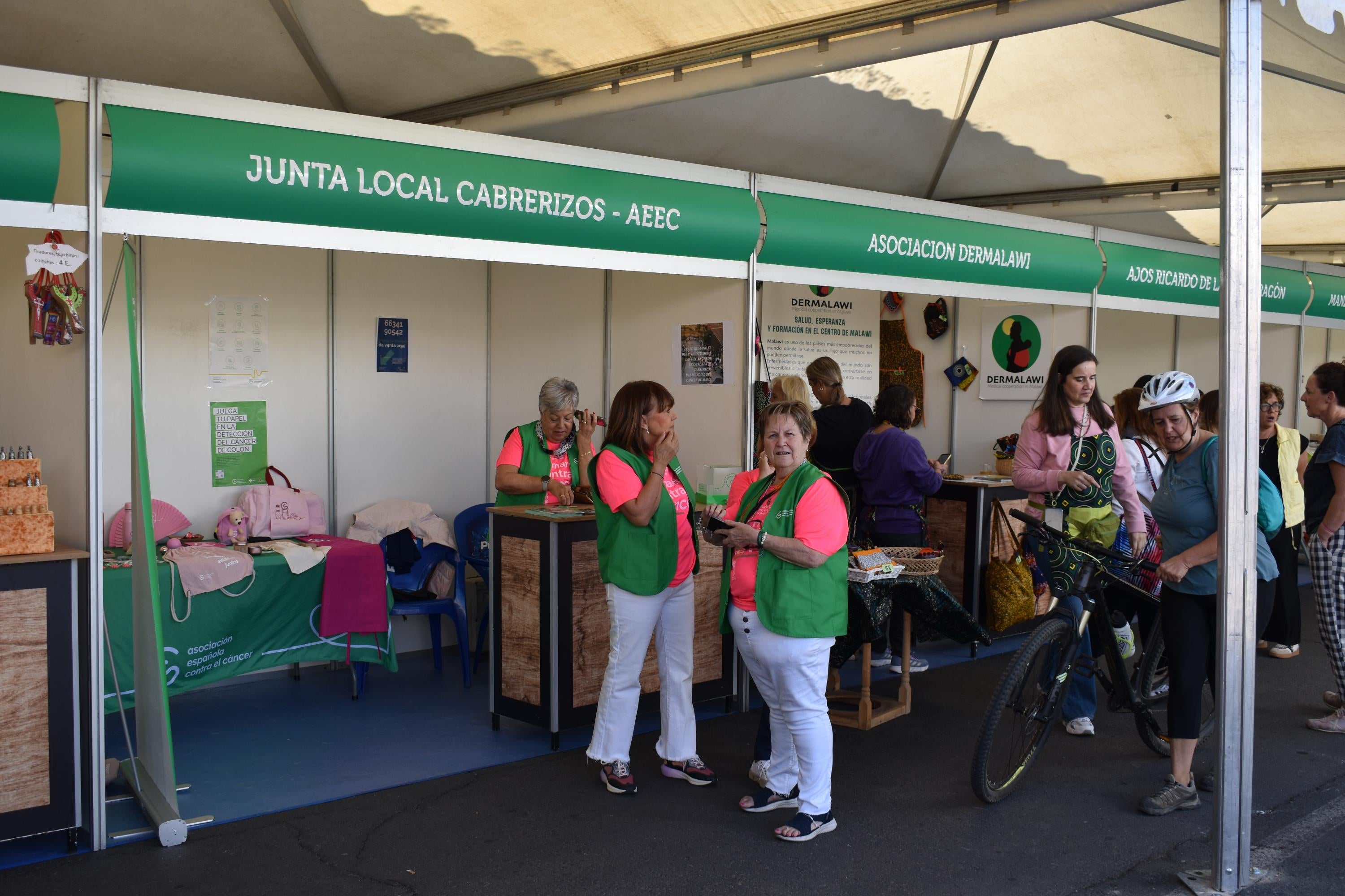 Cabrerizos triunfa con su feria agroalimentaria