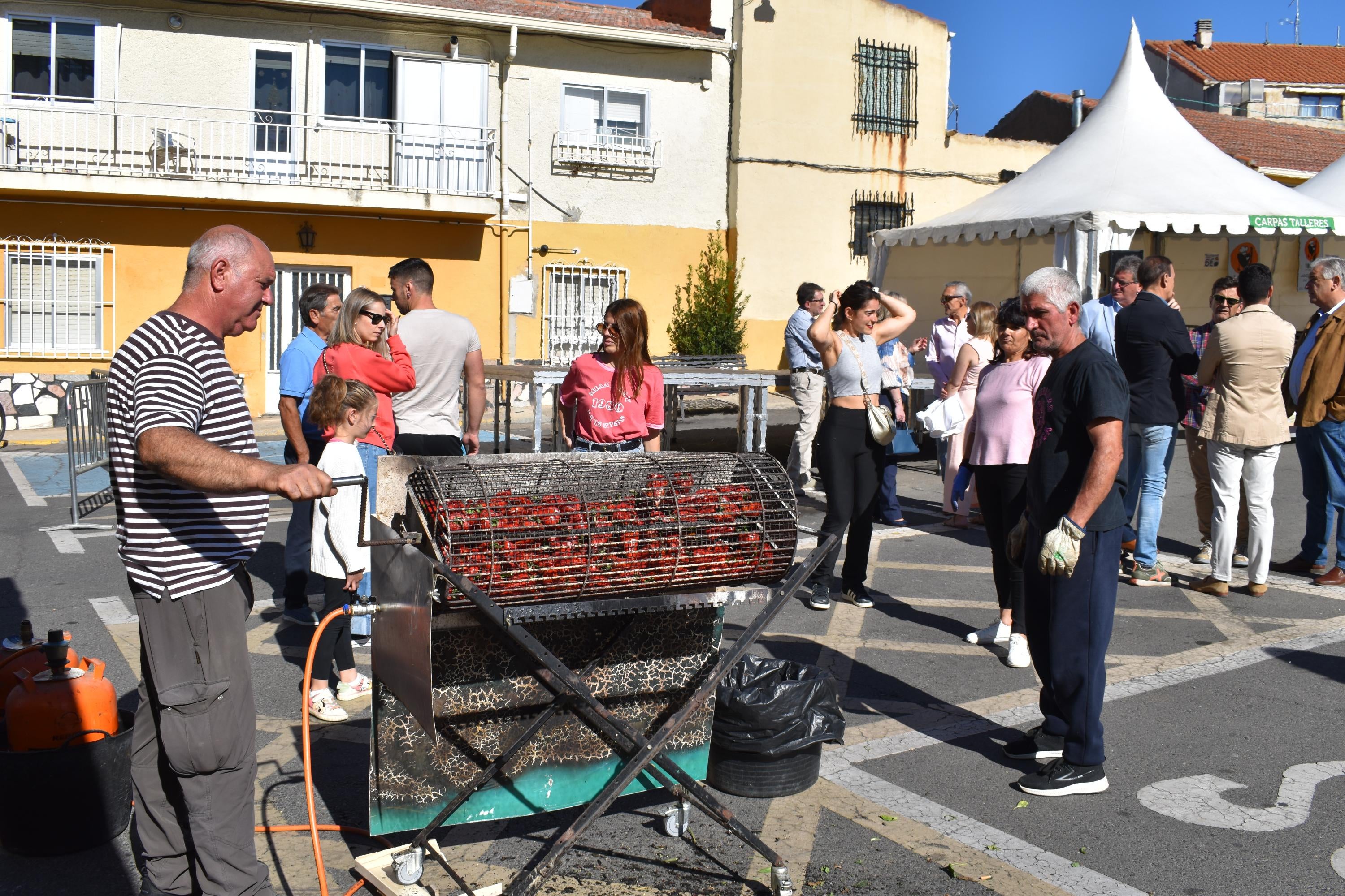Cabrerizos triunfa con su feria agroalimentaria