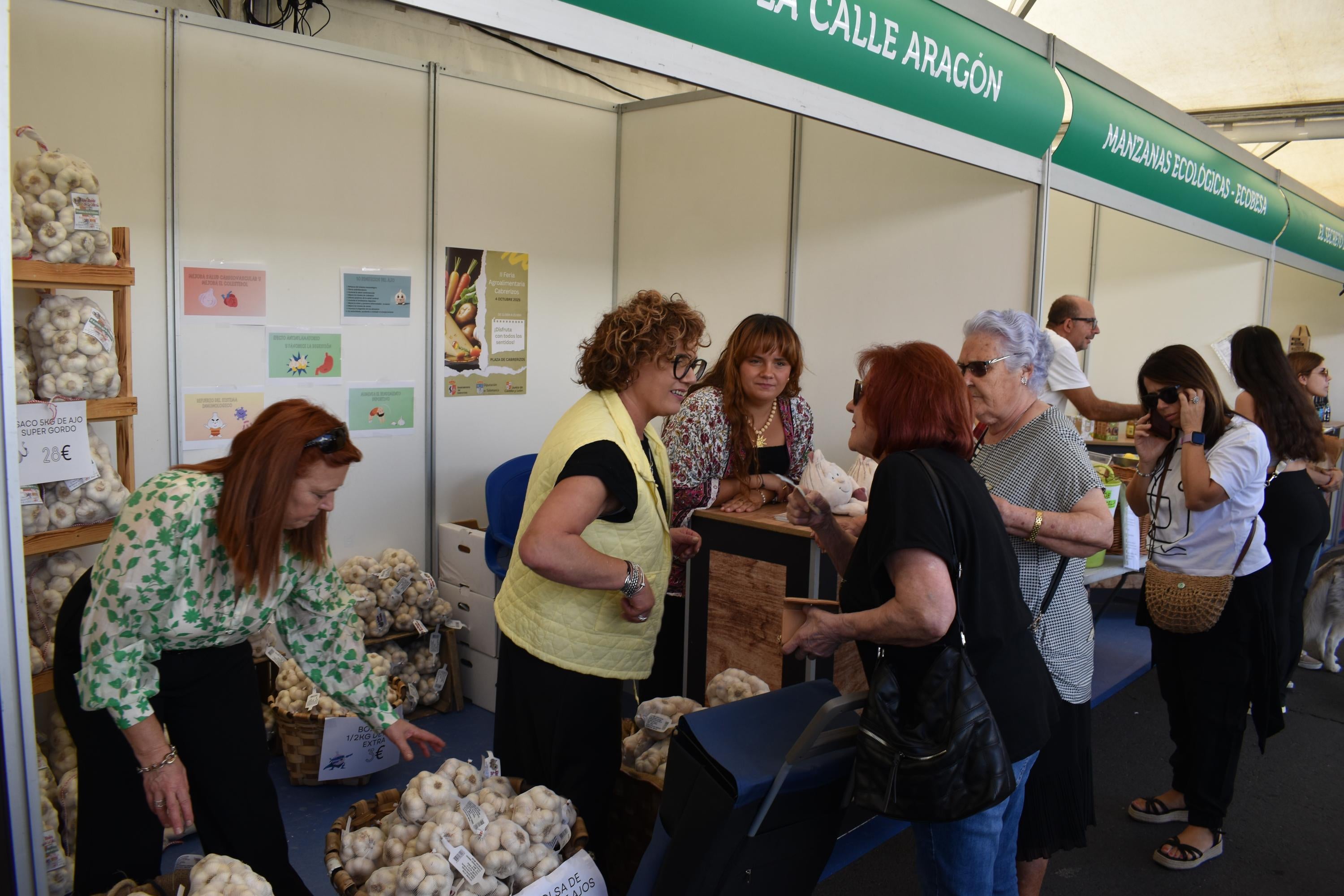 Cabrerizos triunfa con su feria agroalimentaria