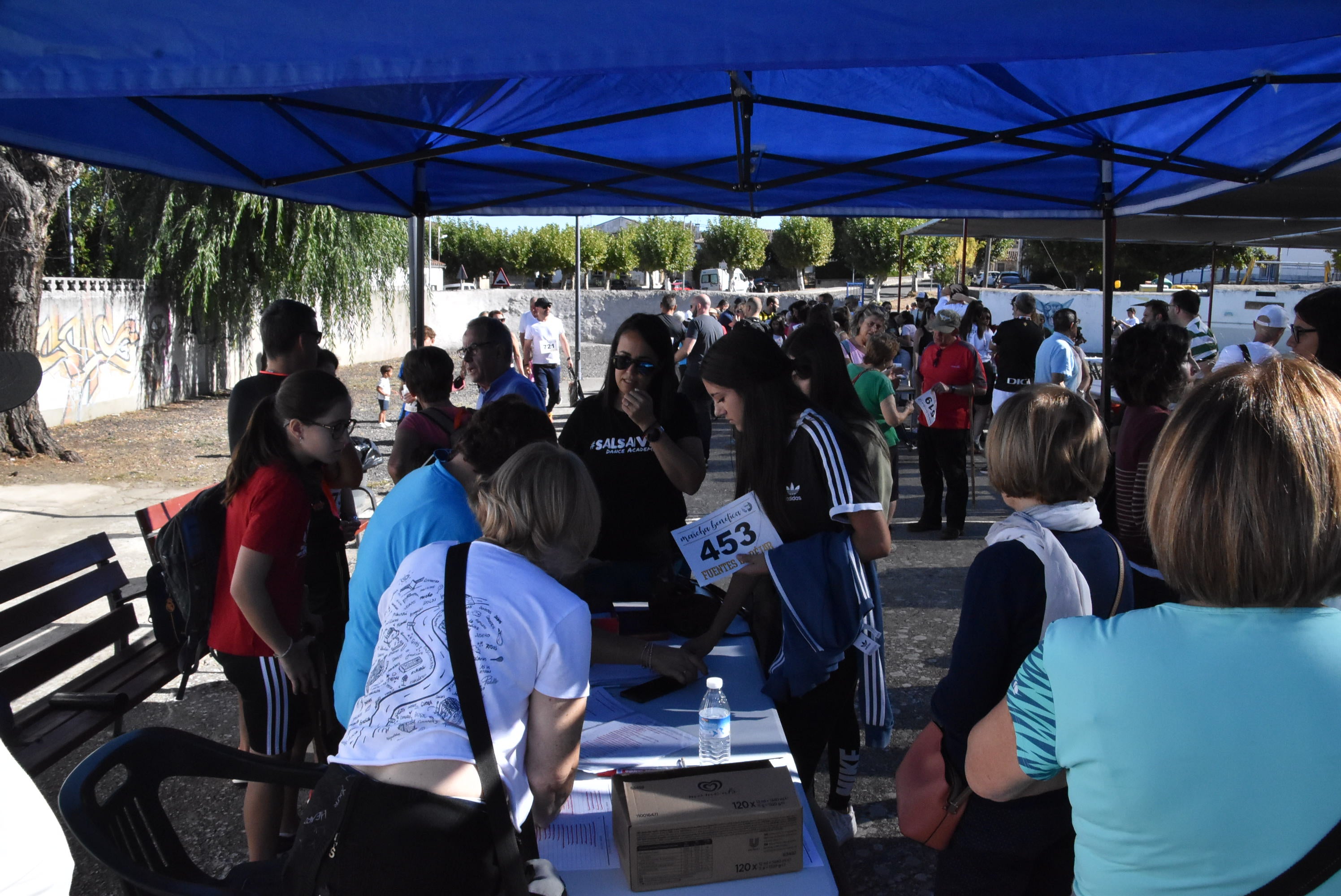 Fuentes de Béjar camina por la esclerosis múltiple