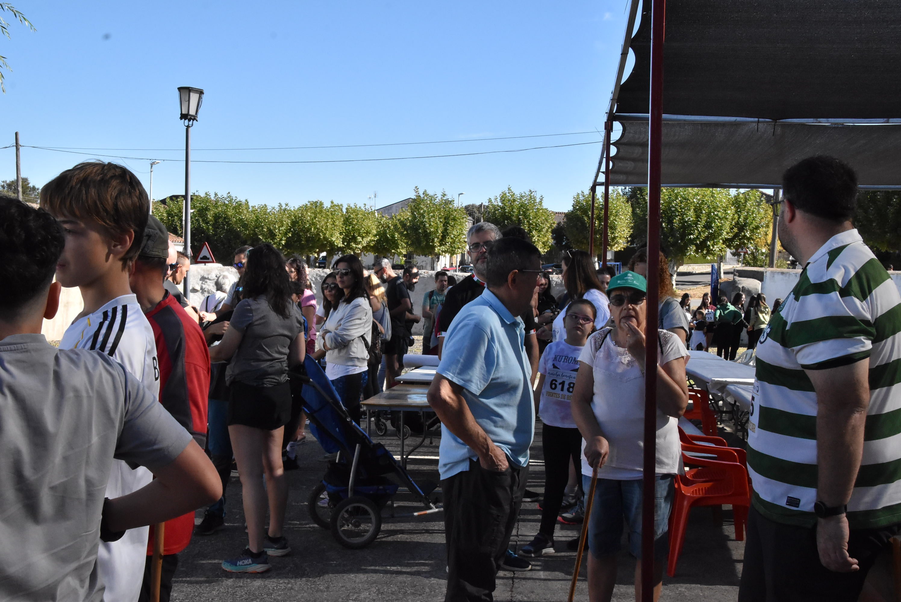 Fuentes de Béjar camina por la esclerosis múltiple