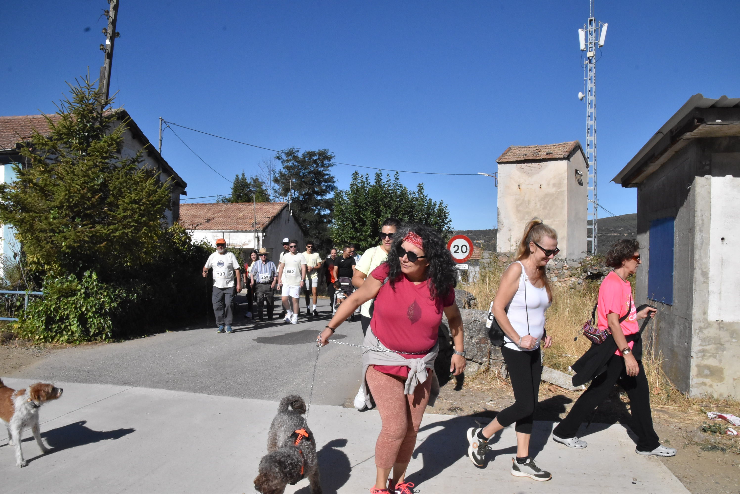 Fuentes de Béjar camina por la esclerosis múltiple