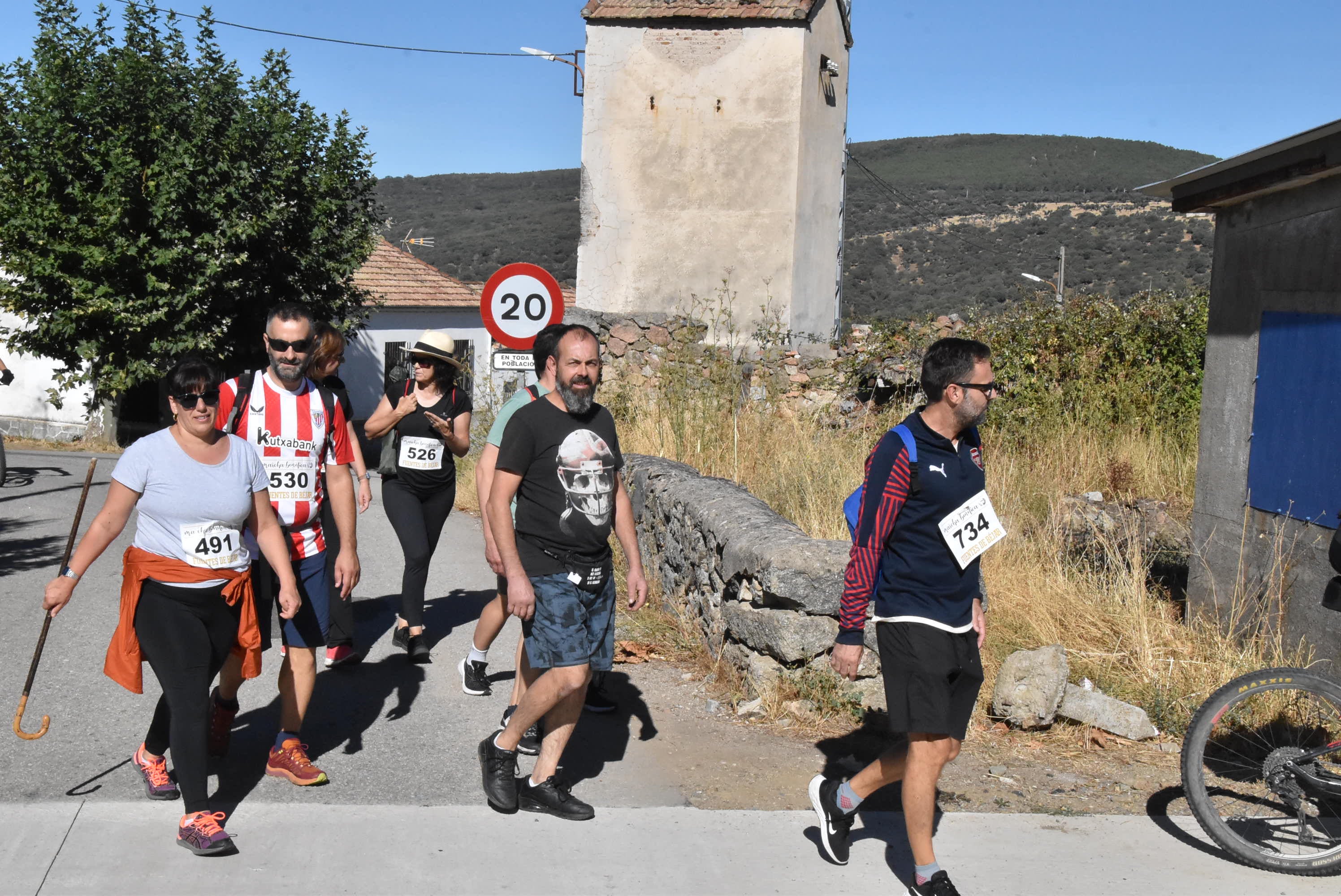 Fuentes de Béjar camina por la esclerosis múltiple