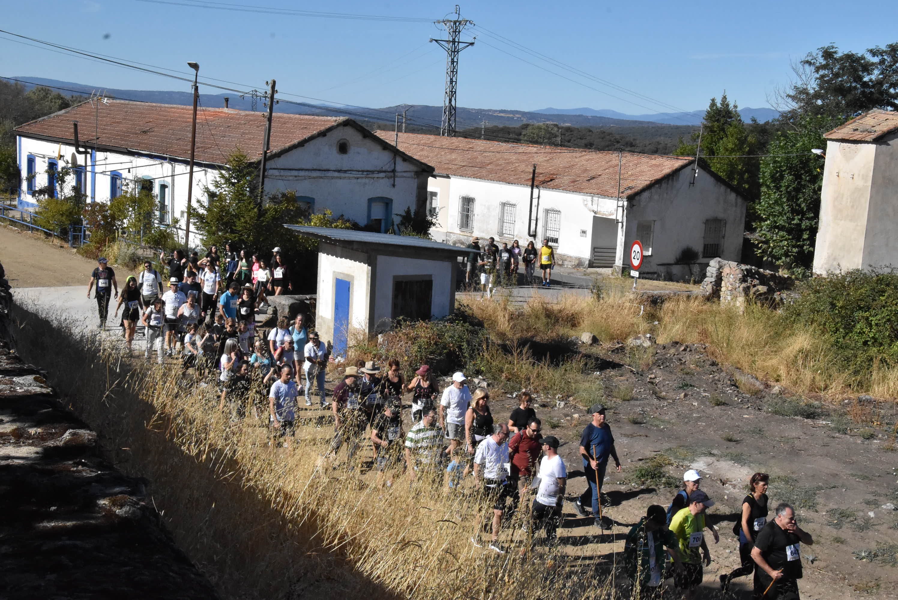 Fuentes de Béjar camina por la esclerosis múltiple