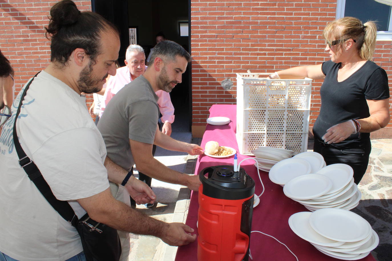 Pizarral disfruta de su fiesta con el mejor sabor de boca