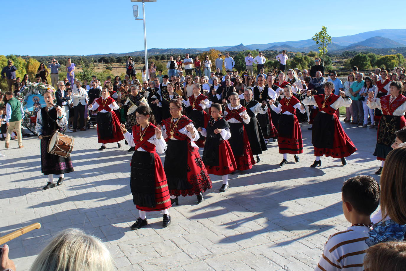 Intensa jornada festiva en Santibáñez de Béjar
