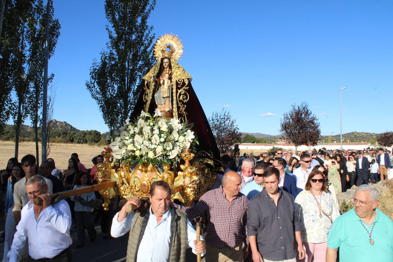 Intensa jornada festiva en Santibáñez de Béjar