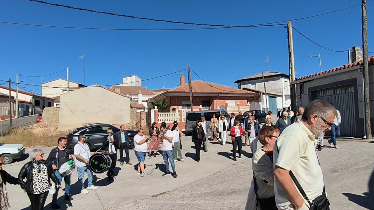 Derroche de adrenalina y alegría en las calles de Poveda de las Cintas