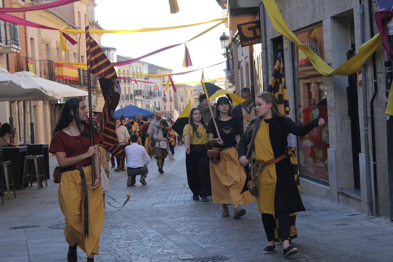 Ciudad Rodrigo despide la VIII Feria Medieval con el poderío de los caballeros