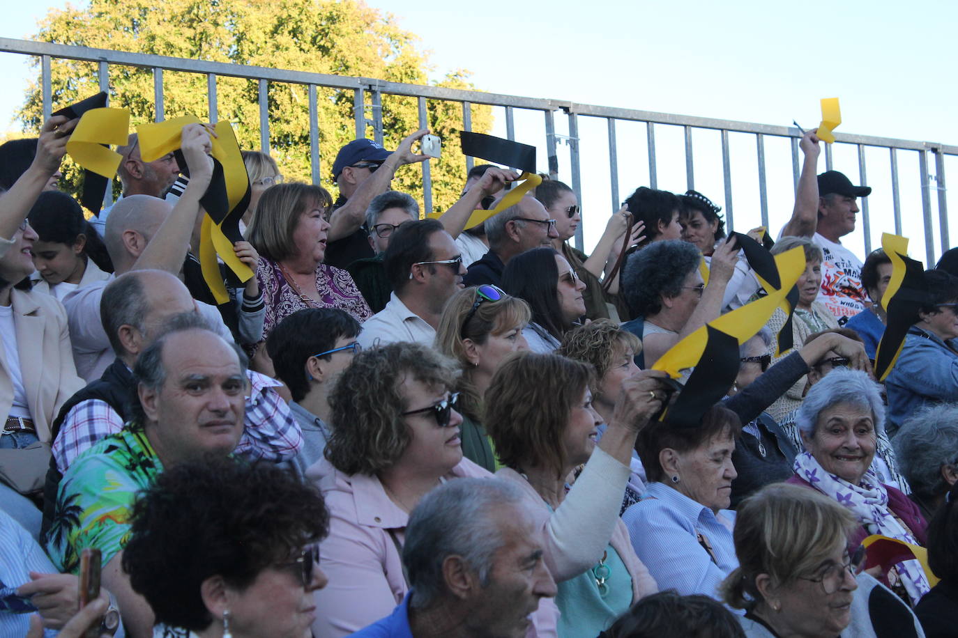 Ciudad Rodrigo despide la VIII Feria Medieval con el poderío de los caballeros