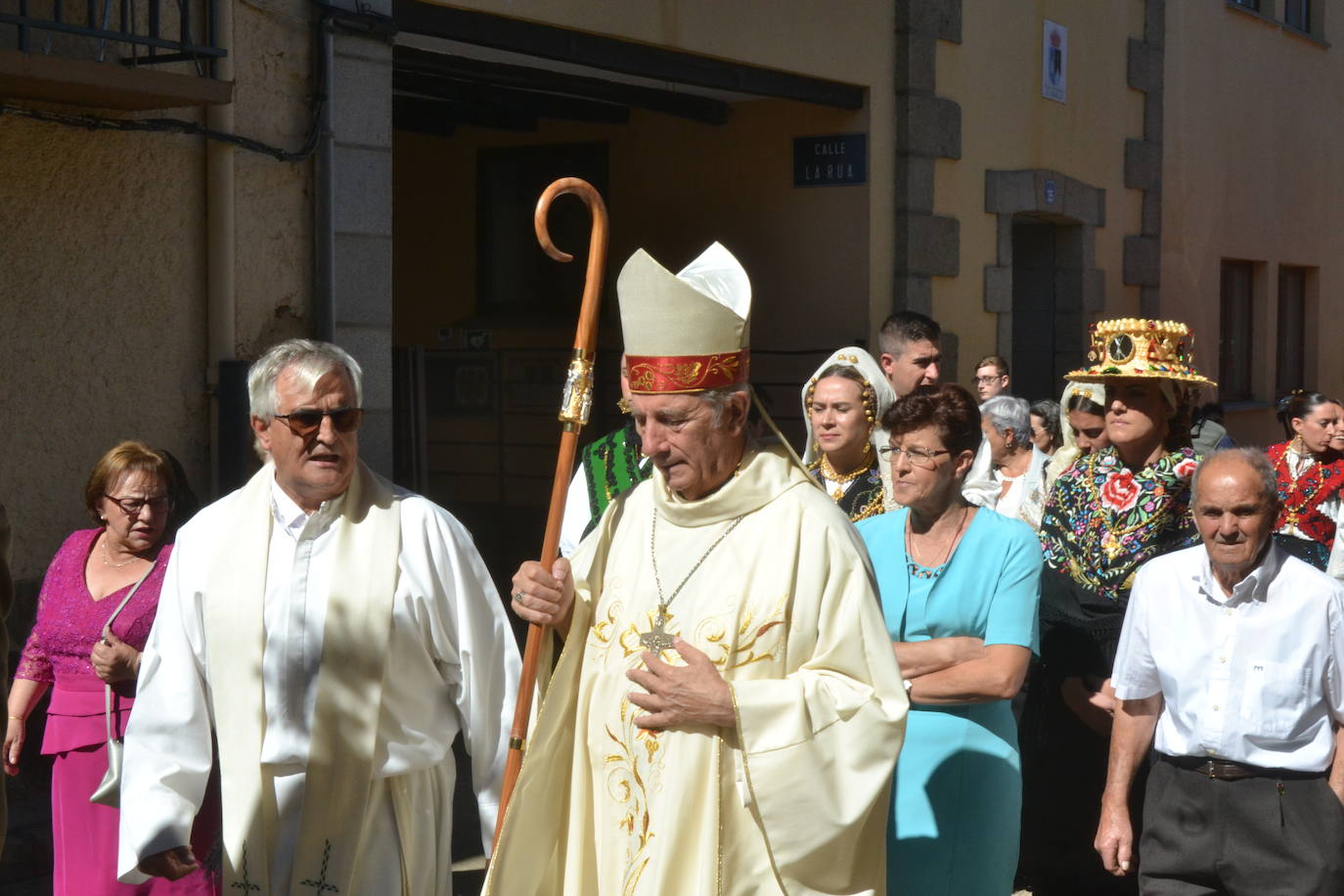 El Maíllo rinde pleitesía a la Virgen del Rosario