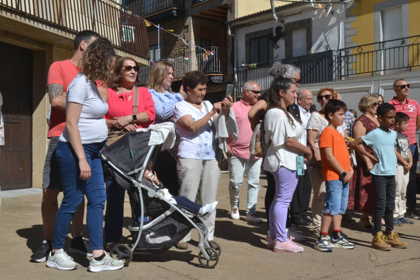 El Maíllo rinde pleitesía a la Virgen del Rosario