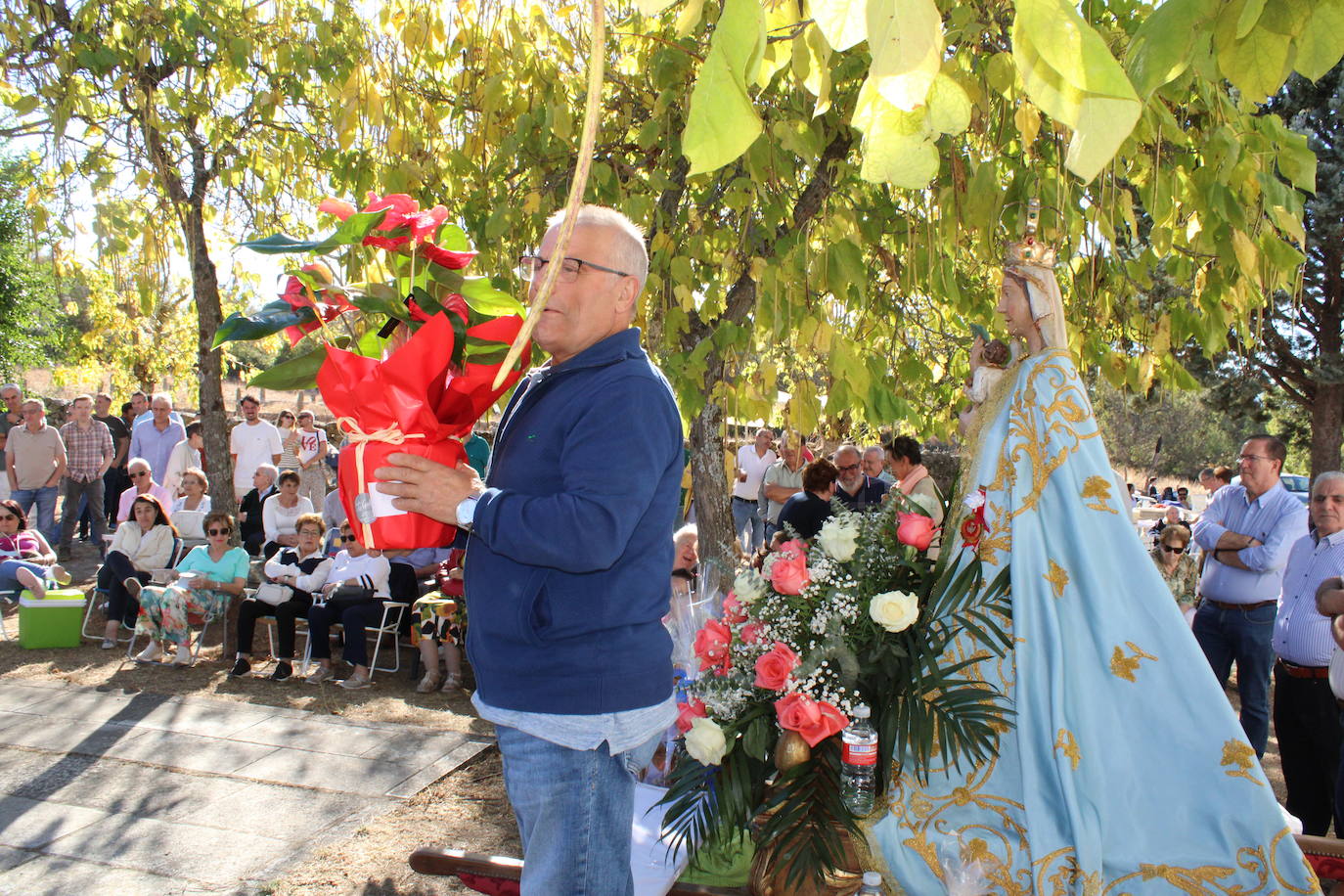 Ofrendas de devoción a la Virgen de la Yedra