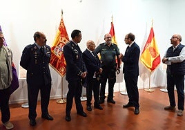 Inauguración a cargo de autoridades civiles y militares.
