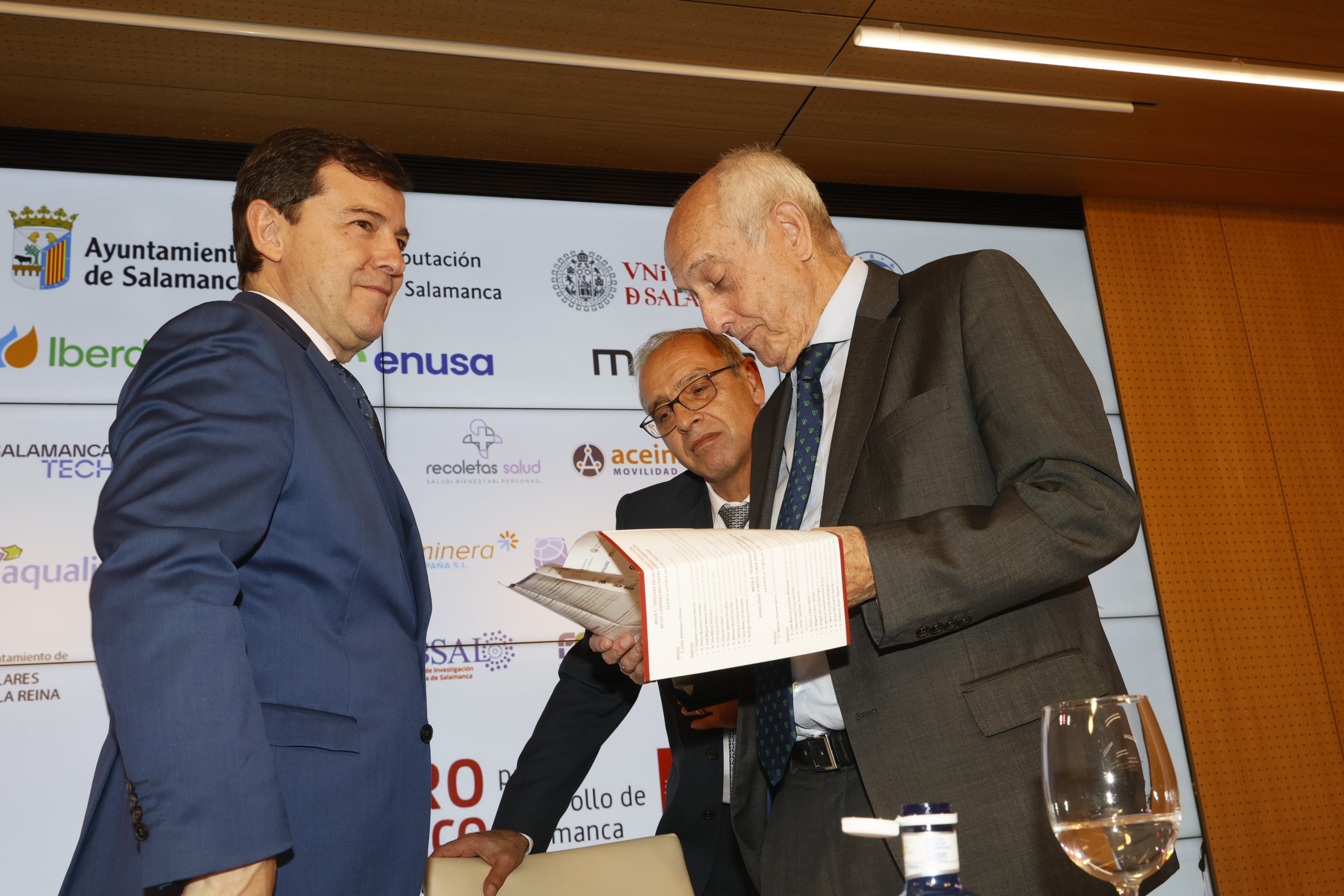 Todas las imágenes del VI Congreso del Libro Blanco