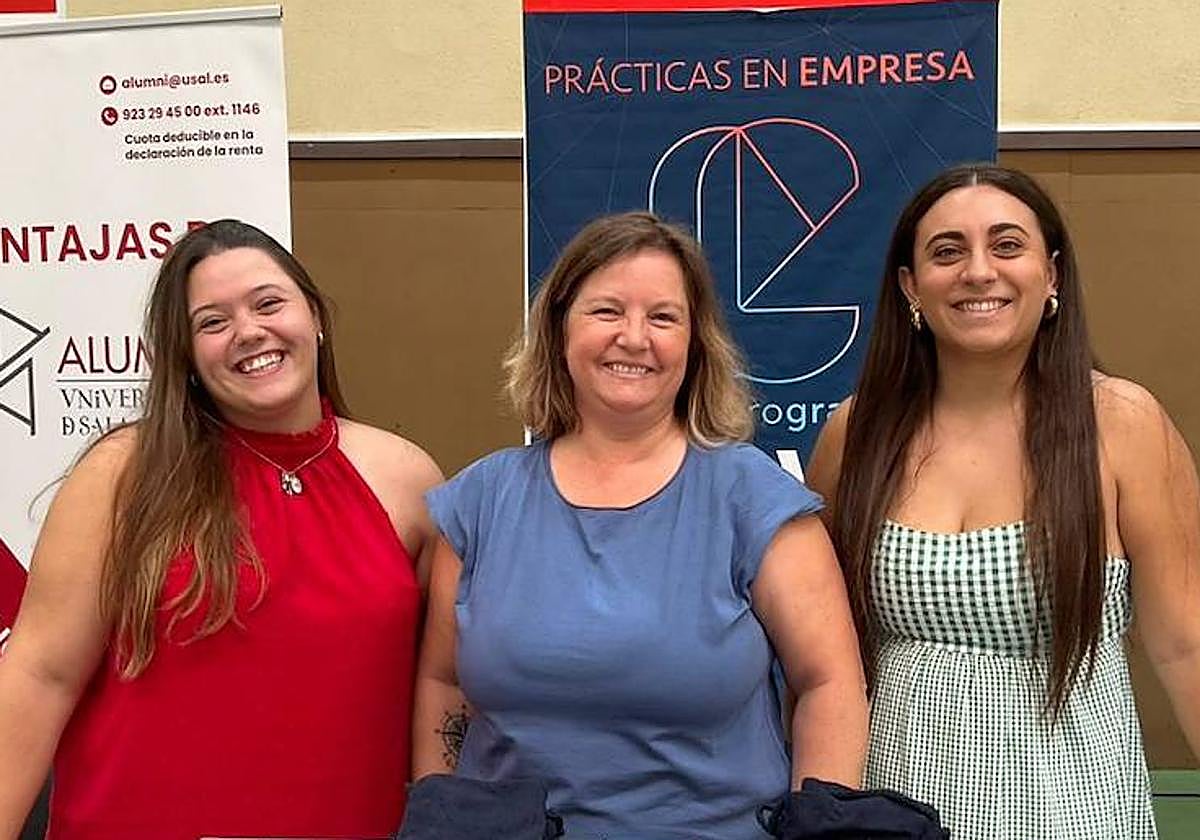 Estand de la Fundación General en la Feria de Bienvenida de la Universidad de Salamanca.