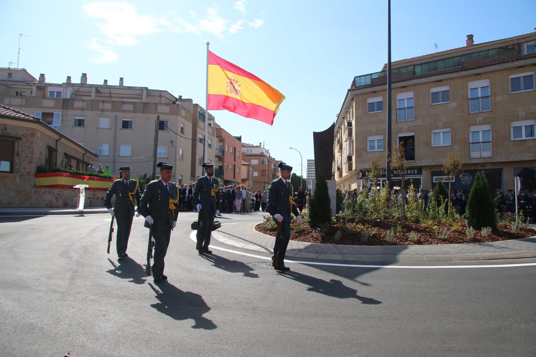 Villares homenajea a la Benemérita