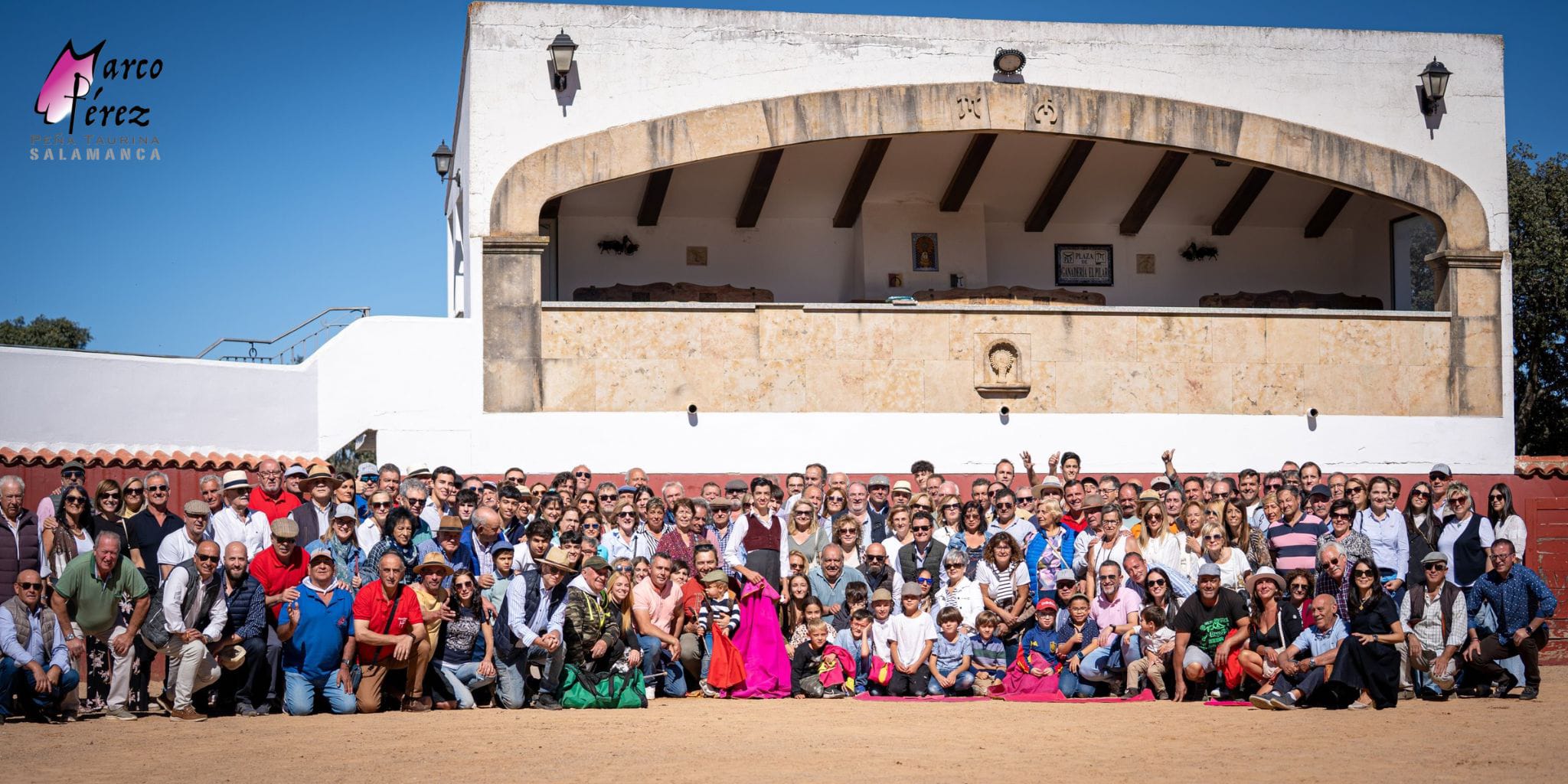 Así fue la fiesta de la peña de Marco Pérez antes de partir a México