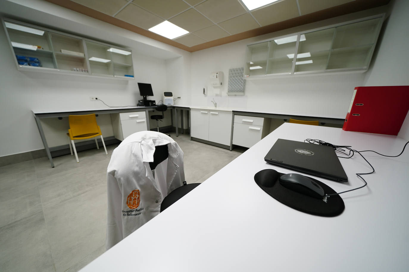 Así es el nuevo edificio de la Universidad Pontificia en la calle Peña Primera