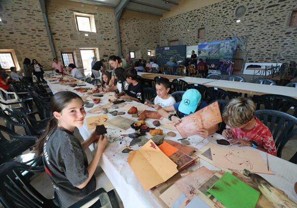 Siega Verde celebra el Día Europeo del arte rupestre