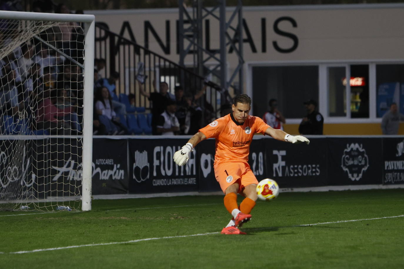 Las mejores imágenes del triunfo de Unionistas ante la AD Mérida
