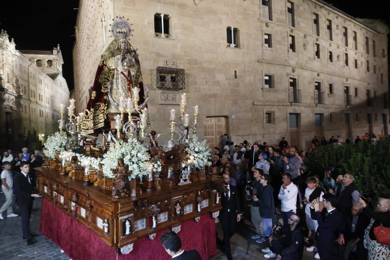La procesión de la Virgen del Rosario en imágenes