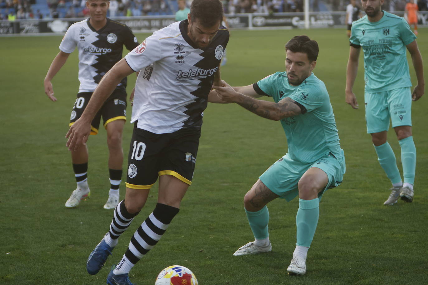 Las mejores imágenes del triunfo de Unionistas ante la AD Mérida