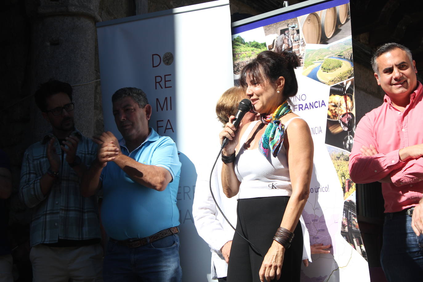 San Martín del Castañar brinda por el vino de la provincia en la XII Fiesta de la Vendimia