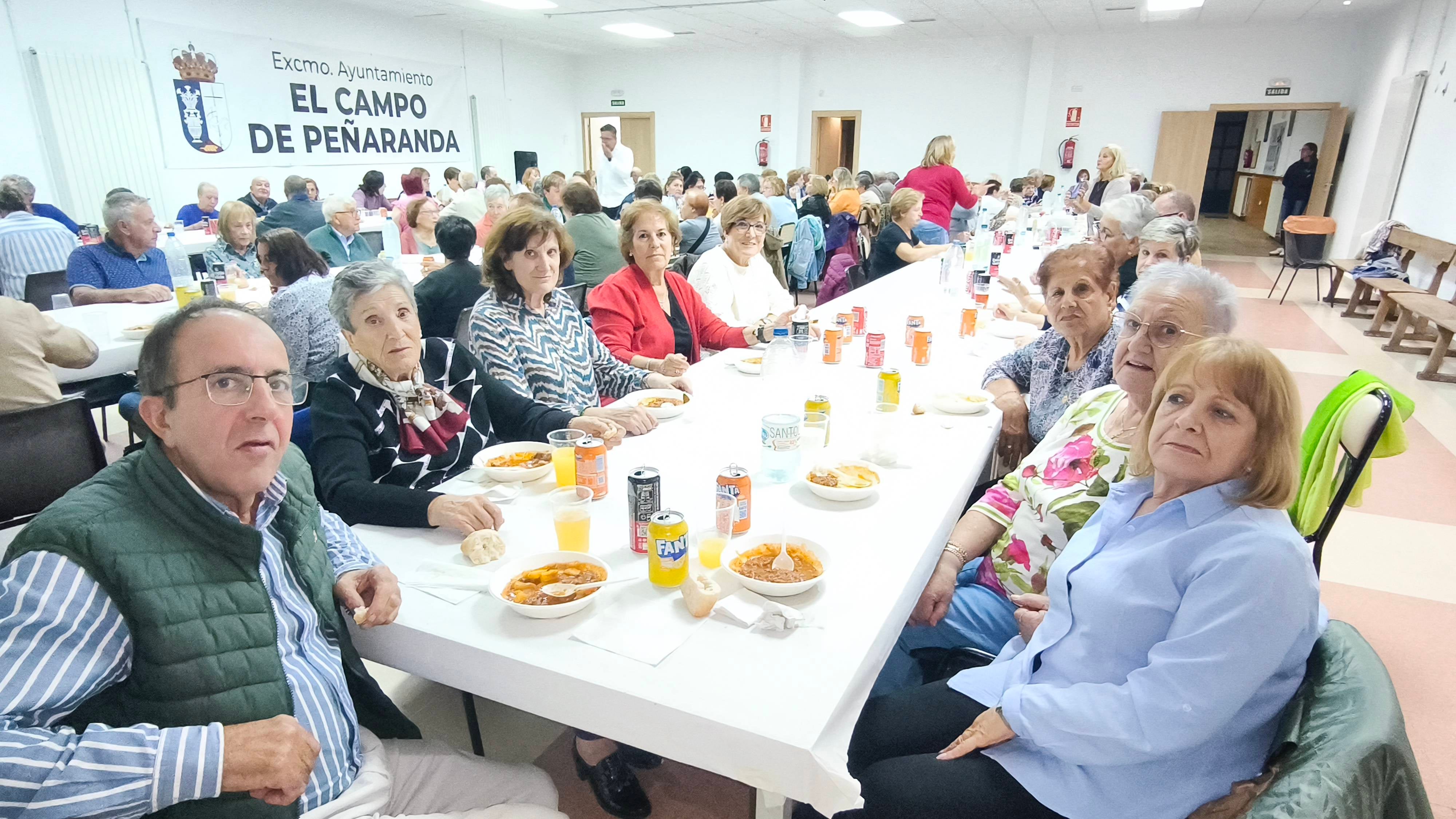 Unidos por su fe en los pueblos