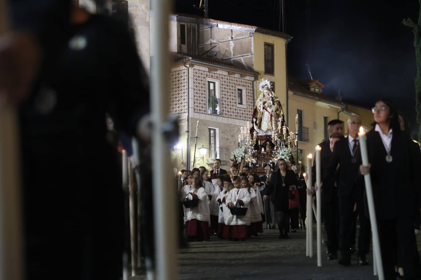 La procesión de la Virgen del Rosario en imágenes