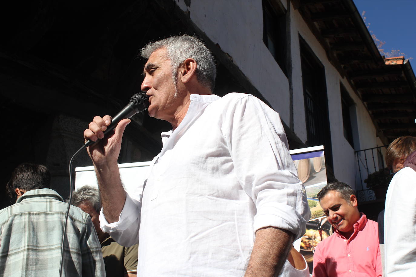 San Martín del Castañar brinda por el vino de la provincia en la XII Fiesta de la Vendimia