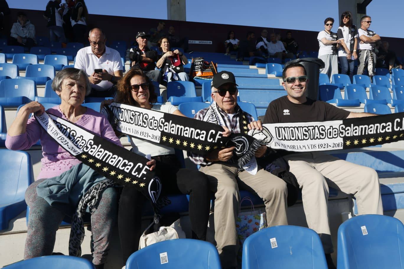 ¡Búscate en la grada del Reina Sofía en el partido entre Unionistas y la AD Mérida!