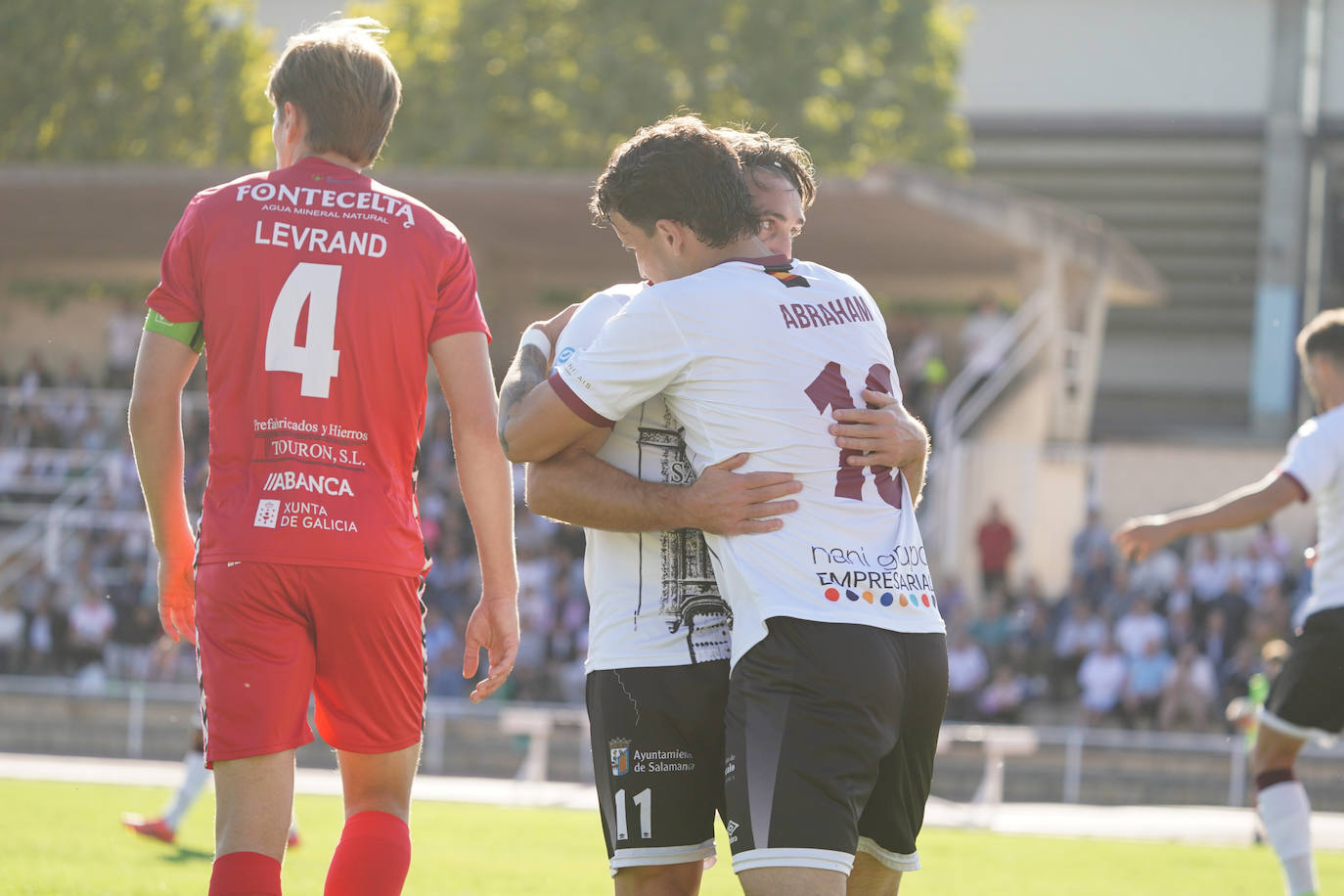 El triunfo del Salamanca UDS en Las Pistas ante la Sarriana en imágenes