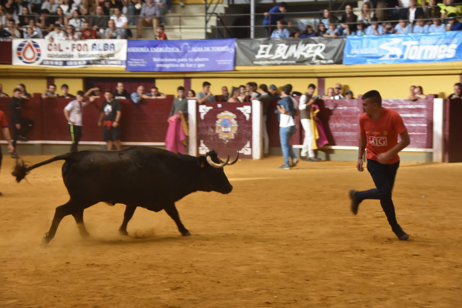 Alba inicia sus fiestas de Santa Teresa con emoción y tradición