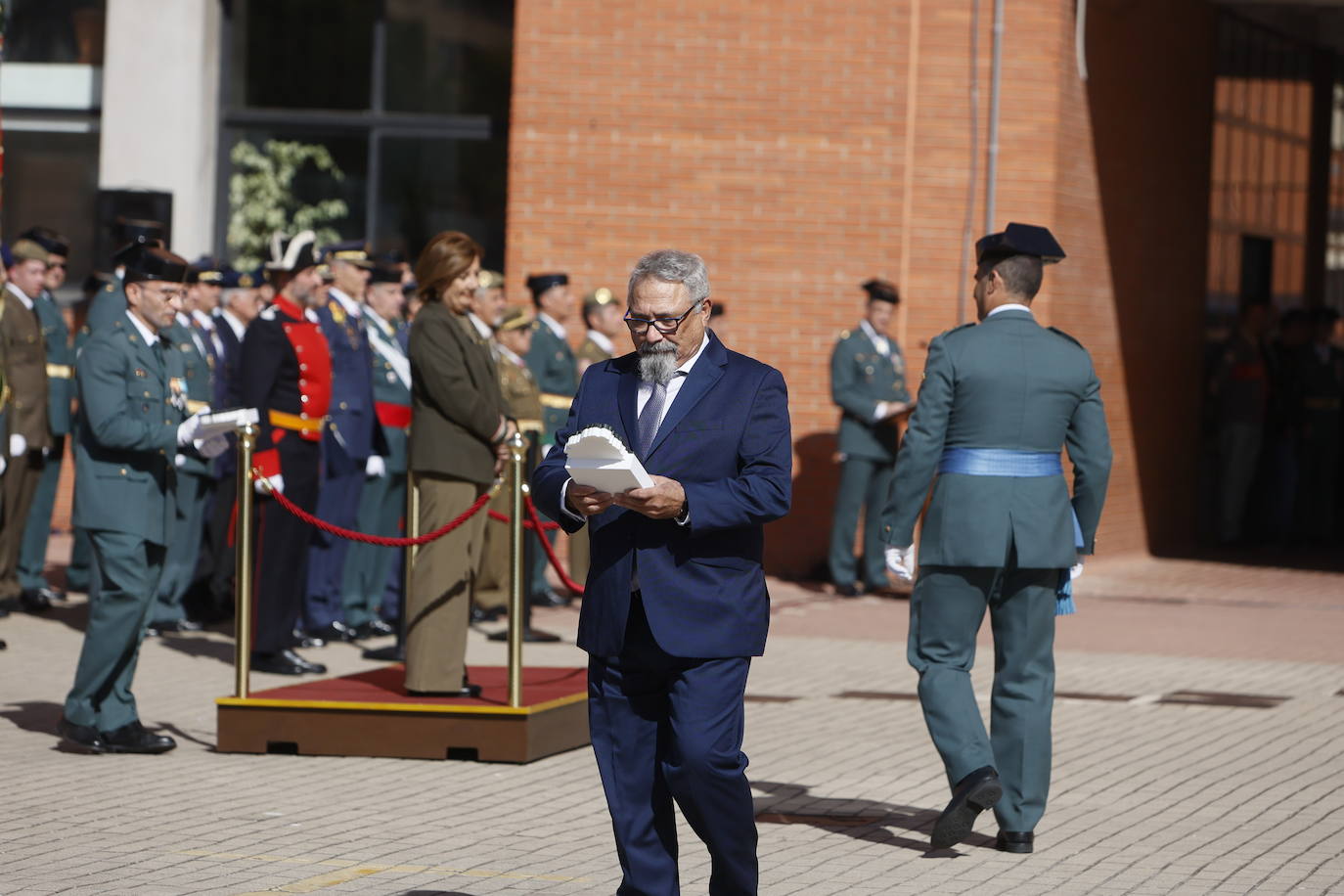 La celebración de la Guardia Civil por el Día del Pilar, en imágenes